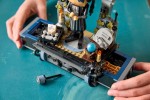 76780-LEGO-Wednesday-Figurka-Wednesday-Addams-9.jpg