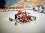 60443-LEGO-City-F1-Pit-stop-i-mechanicy-z-bolidem-Ferrari-9.jpg