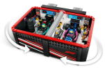 60444-LEGO-City-F1-Garaż-i-bolidy-Mercedes-AMG-i-Alpine-5.png
