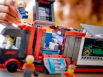 60445-LEGO-City-F1-Ciężarówka-z-bolidami-RB20-i-AMR24-F1-10.jpg