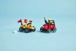 60458-LEGO-City-Zestaw-wyścigówek-pizza-kontra-wóz-strażacki-8.jpg