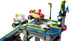 60460-LEGO-City-Bez-granic-tor-z-rampami-dla-wyścigówek-5.png