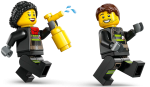 60463-LEGO-City-Wóz-strażacki-z-drabiną-4.png