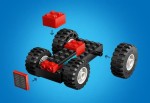 60461-LEGO-City-Czerwony-traktor-z-przyczepą-i-owcą-11.jpg