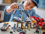 60472-LEGO-City-Złomowisko-z-samochodami-8.jpg