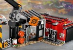 60472-LEGO-City-Złomowisko-z-samochodami-15.jpg