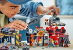 60472-LEGO-City-Złomowisko-z-samochodami-16.jpg