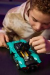 42208-LEGO-Technic-Aston-Martin-Valkyrie-7.jpg