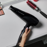 Remington-D3198-Suszarka-Do-Włosów-2200W-Jonizacja-Koncentrator-Dyfuzor-5.png