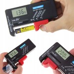 Tester-Baterii-Miernik-Cyfrowy-Akumulatorów-Woltomierz-AA-R14-MAT-T-518-2.jpg