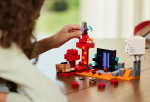 21255-LEGO-Minecraft-Zasadzka-w-portalu-do-Netheru-9.png