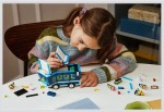 5581-LEGO-Minionki-Imprezowy-autobus-minionków-16.jpg