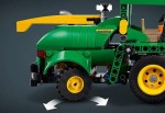 42168-LEGO-Technic-John-Deere-9700-Forage-Harvester-10.jpg